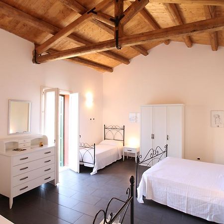 Reusia Holiday Home Ragusa Quarto foto